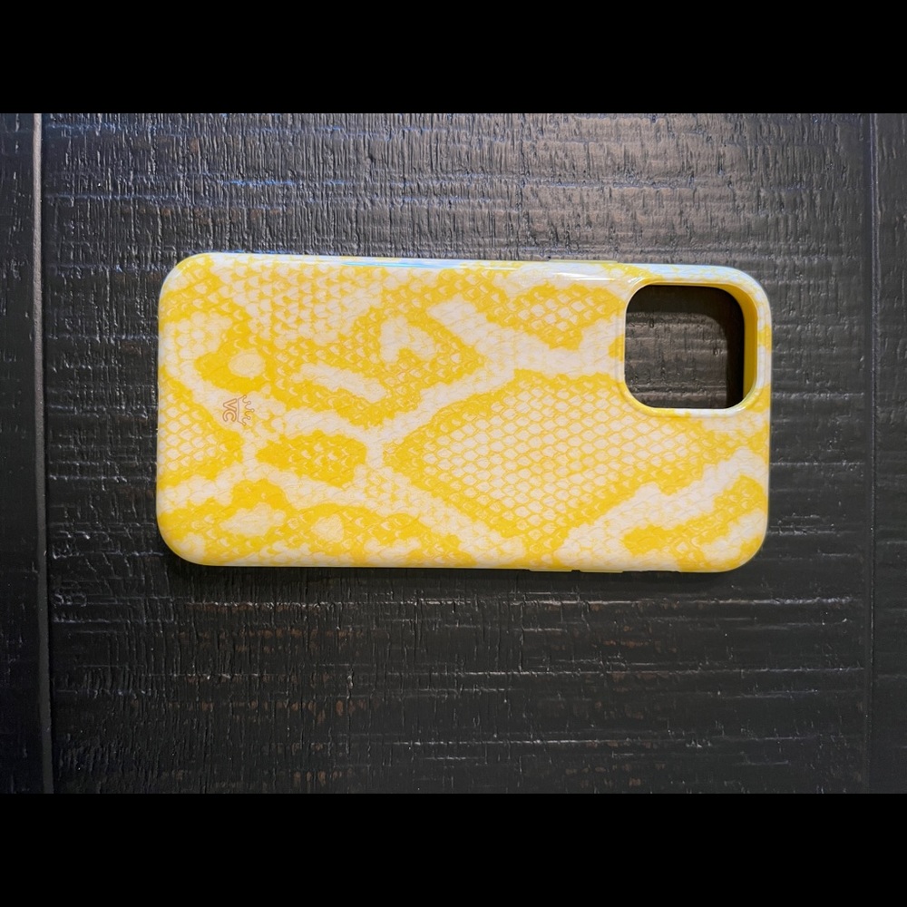 Snakeskin iPhone 11 Pro phone case
